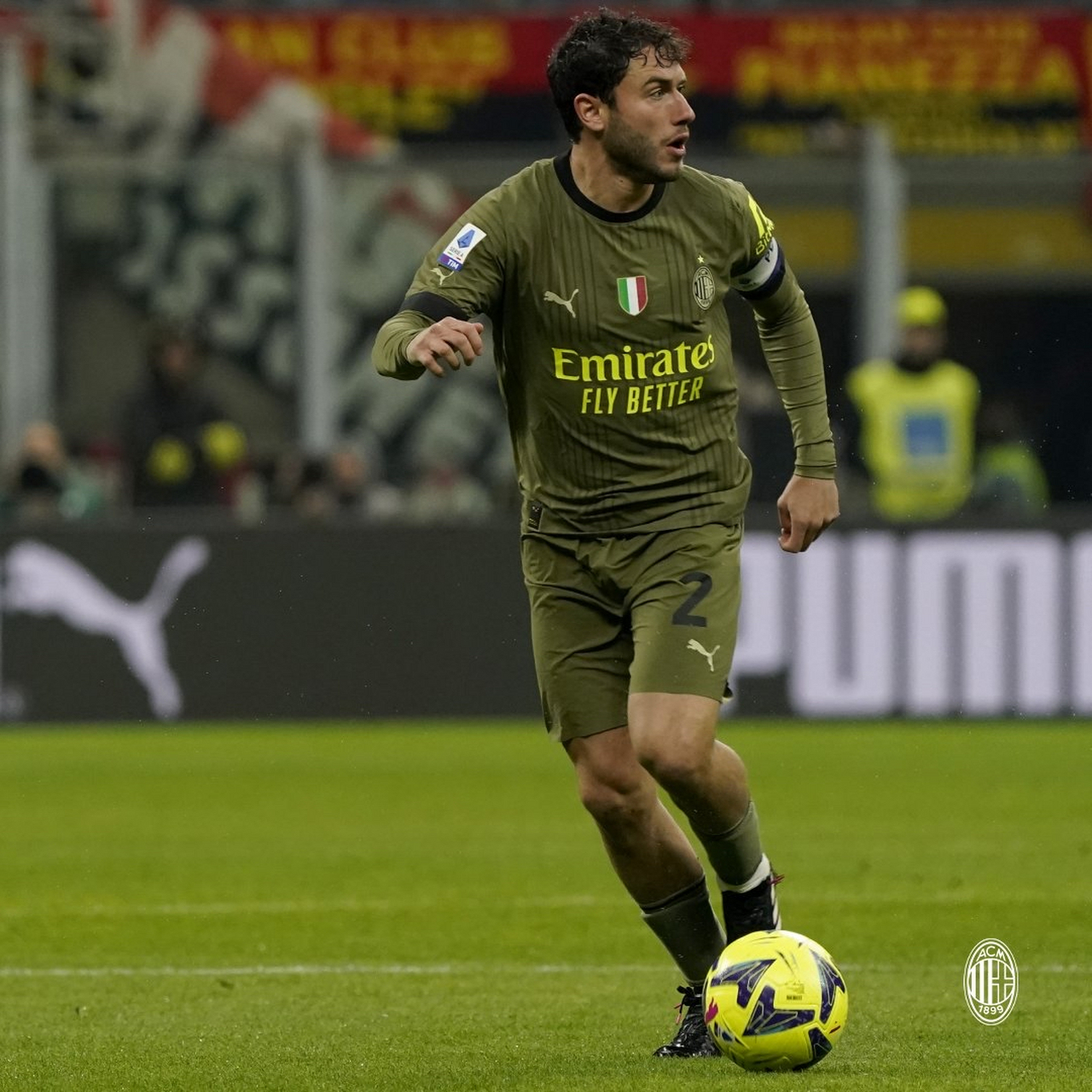 冲刺阶段皇家马德里备战意甲AC米兰今夜更衣室发声,这操作让人直呼:今夜芝加哥公牛调整名单以备欧篮联的简单介绍 冲刺阶段皇家马德里备战意甲AC米兰今夜更衣室发声,这操作让人直呼:今夜芝加哥公牛调整名单以备欧篮联的简单介绍